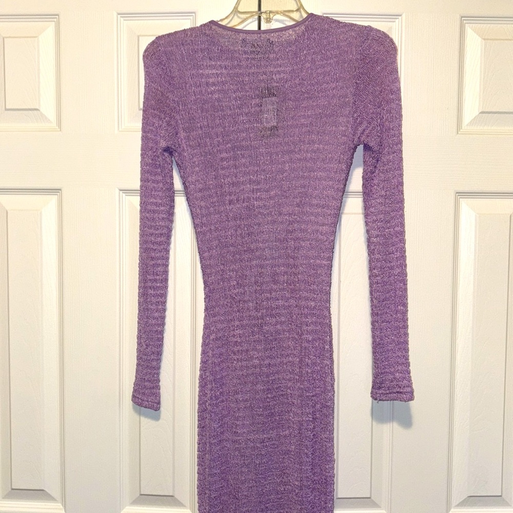 See-through Textured Ruched Dress - Picture 5 of 7